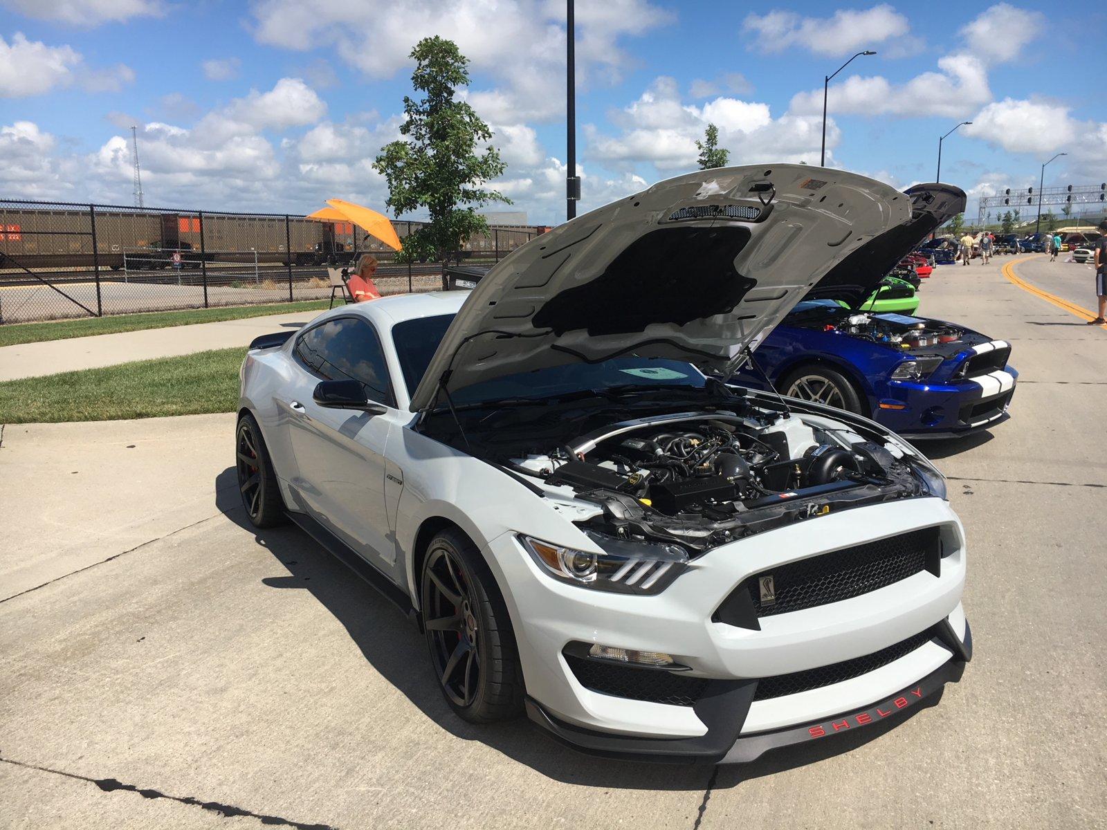 Lincoln Car Show 4.JPG