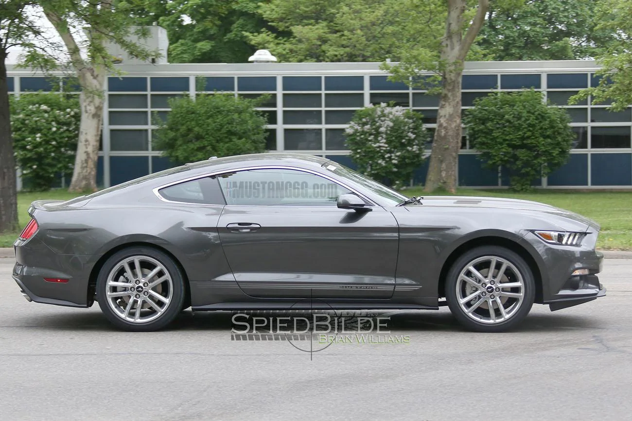 Mustang Ecoboost Pack_005.webp