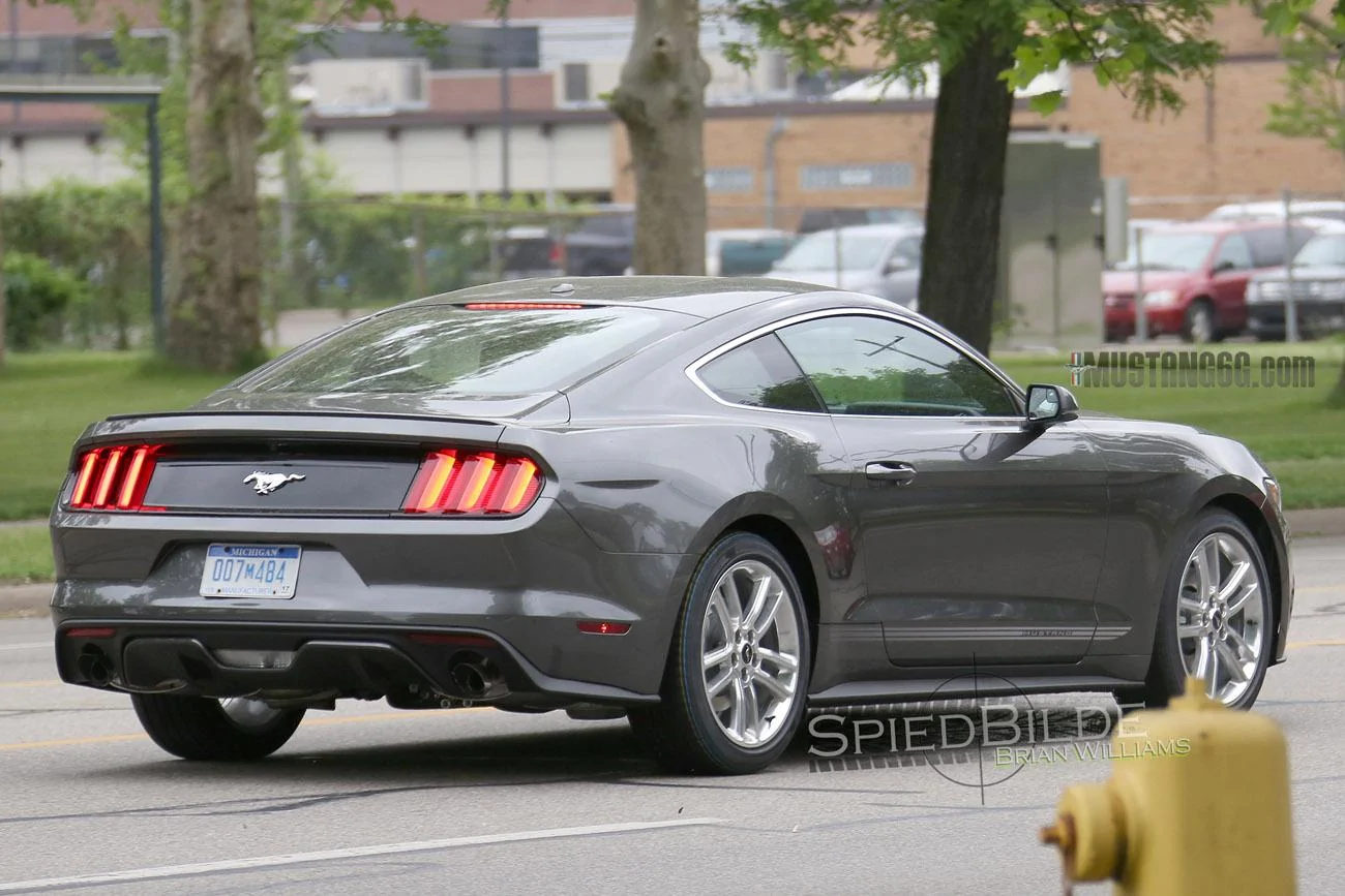 Mustang Ecoboost Pack_009.webp