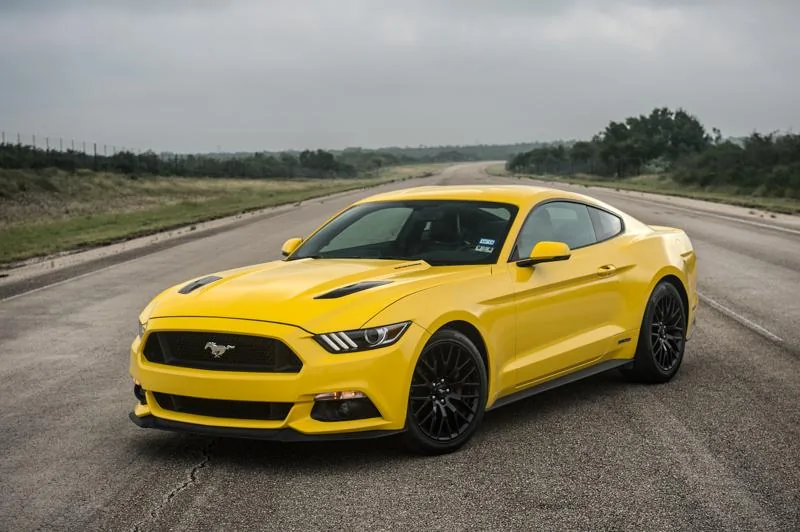 2015_Mustang_Hennessey_200mph-5.webp