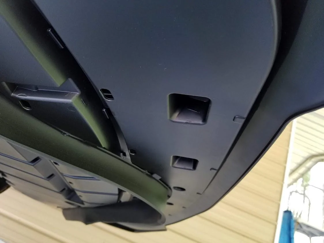 2015-mmd350-front-6-screws.webp