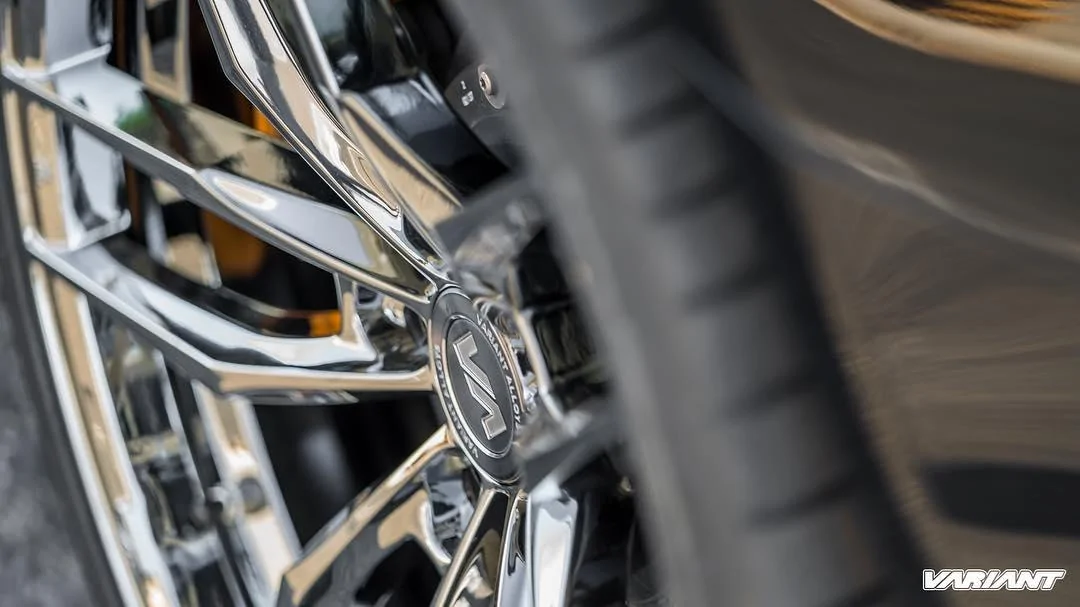 variant-krypton-super-black-chrome-concave-wheels.webp