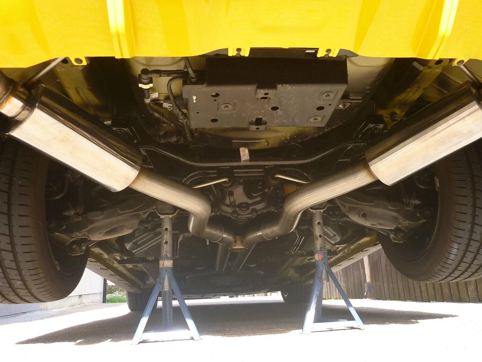 CA57ANG - Exhaust (9).webp