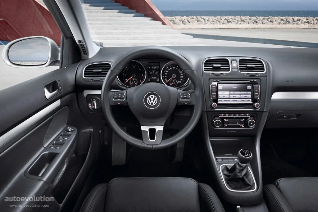 2010-volkswagen-golf-variant-6-volkswagen-vi-2009-2013.webp