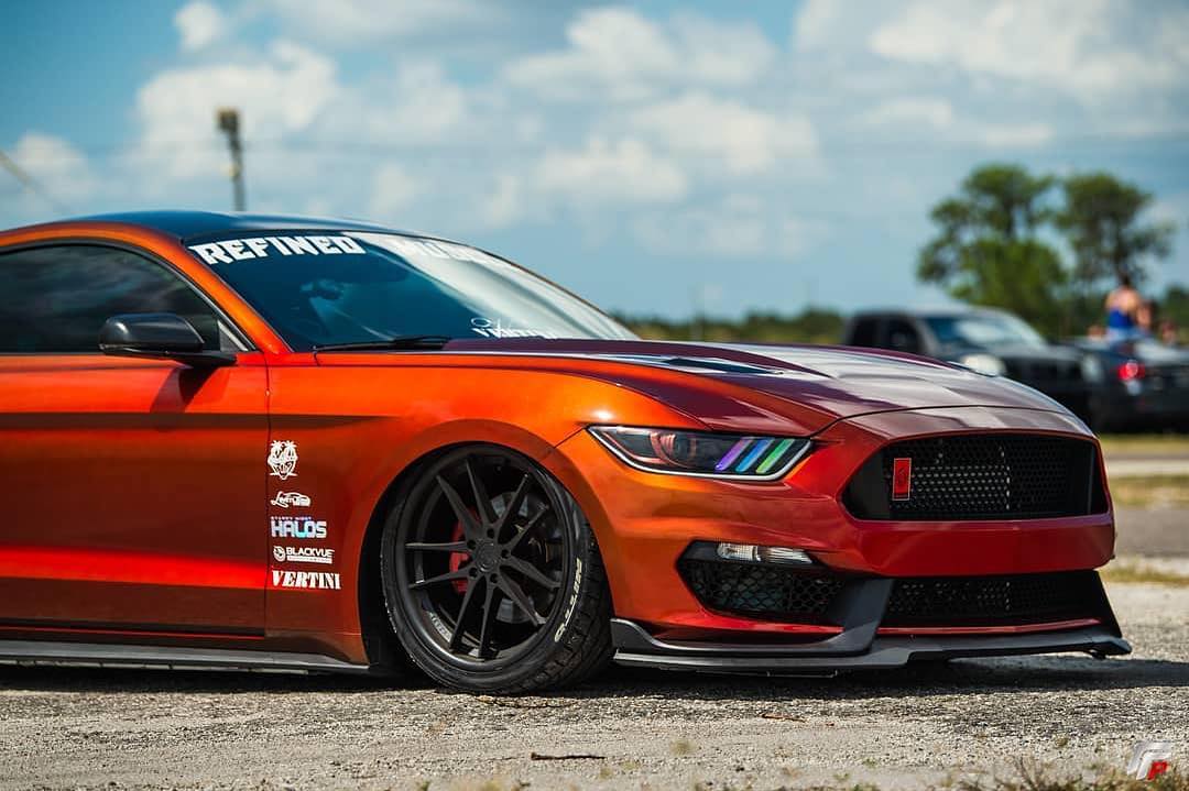 ford-mustang-gt-s550-vertini-rf1.5-black-concave-wheels.jpg