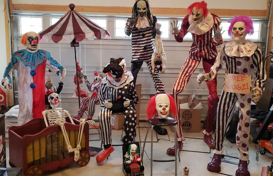 Clowns3.jpg