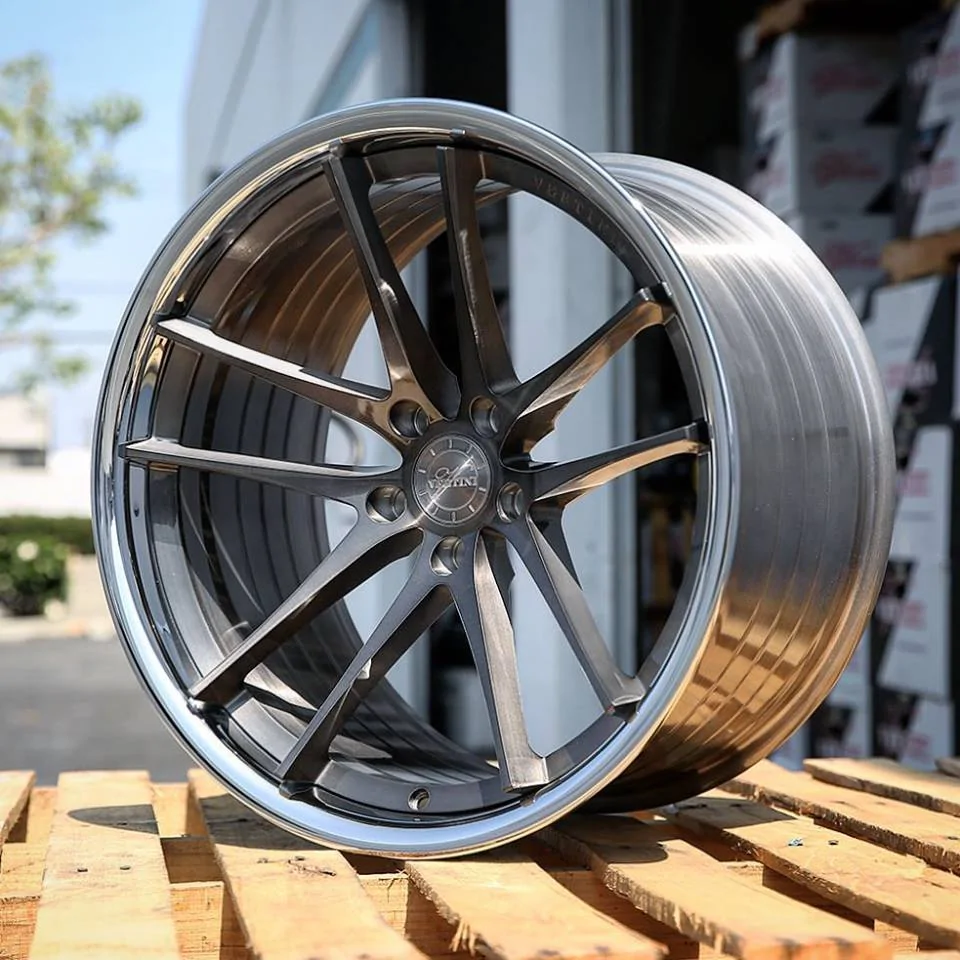 vertini-rf1.5-brushed-titanium-concave-wheels.webp