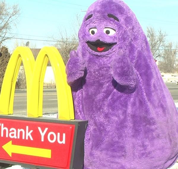 hFZFYHqIyfpl.jpg