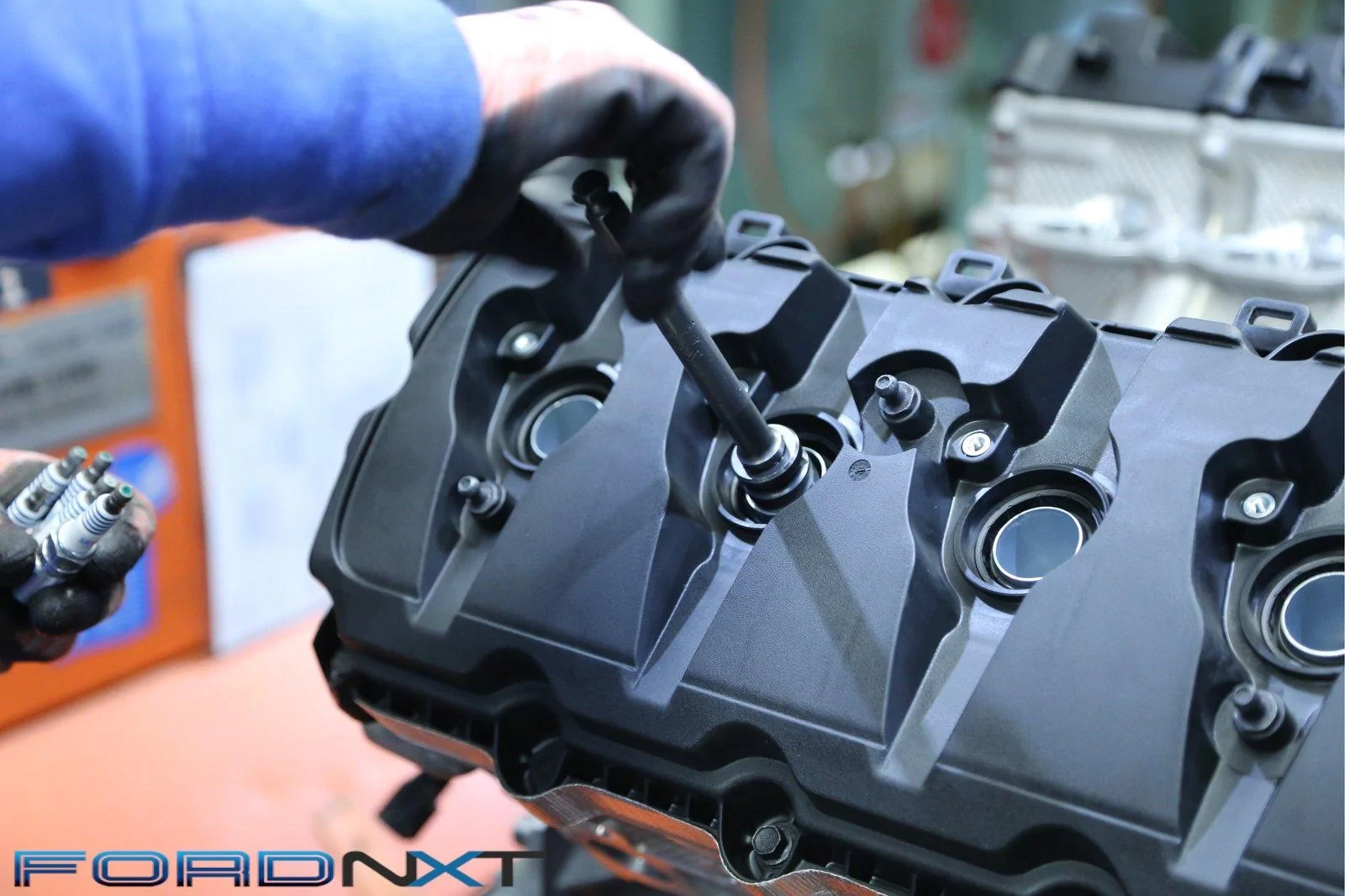 follow-along-as-teams-build-the-shelby-gt350s-voodoo-5-2-engine-2018-08-03_03-11-03_413227.webp