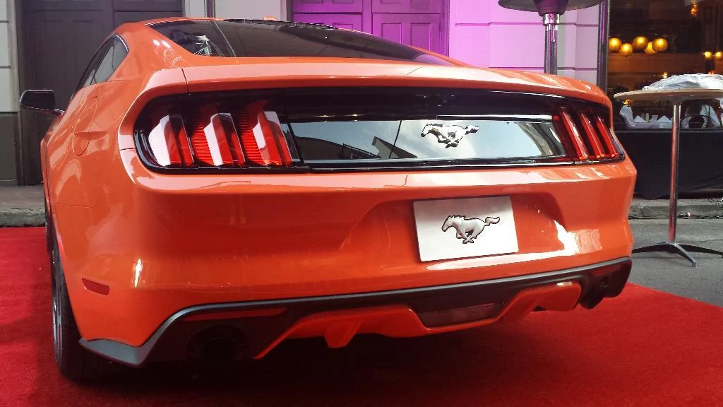 2015 mustang competition orange3.webp