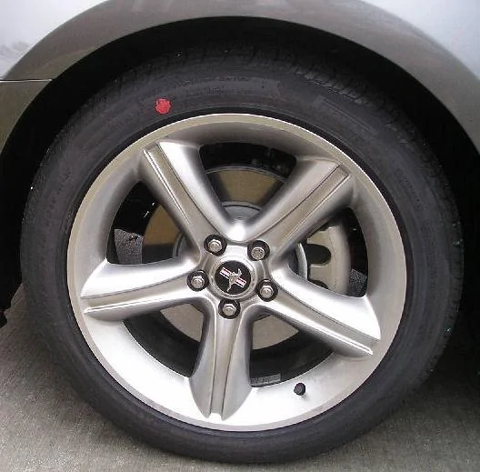 19_in_luster_nickel_wheel.webp