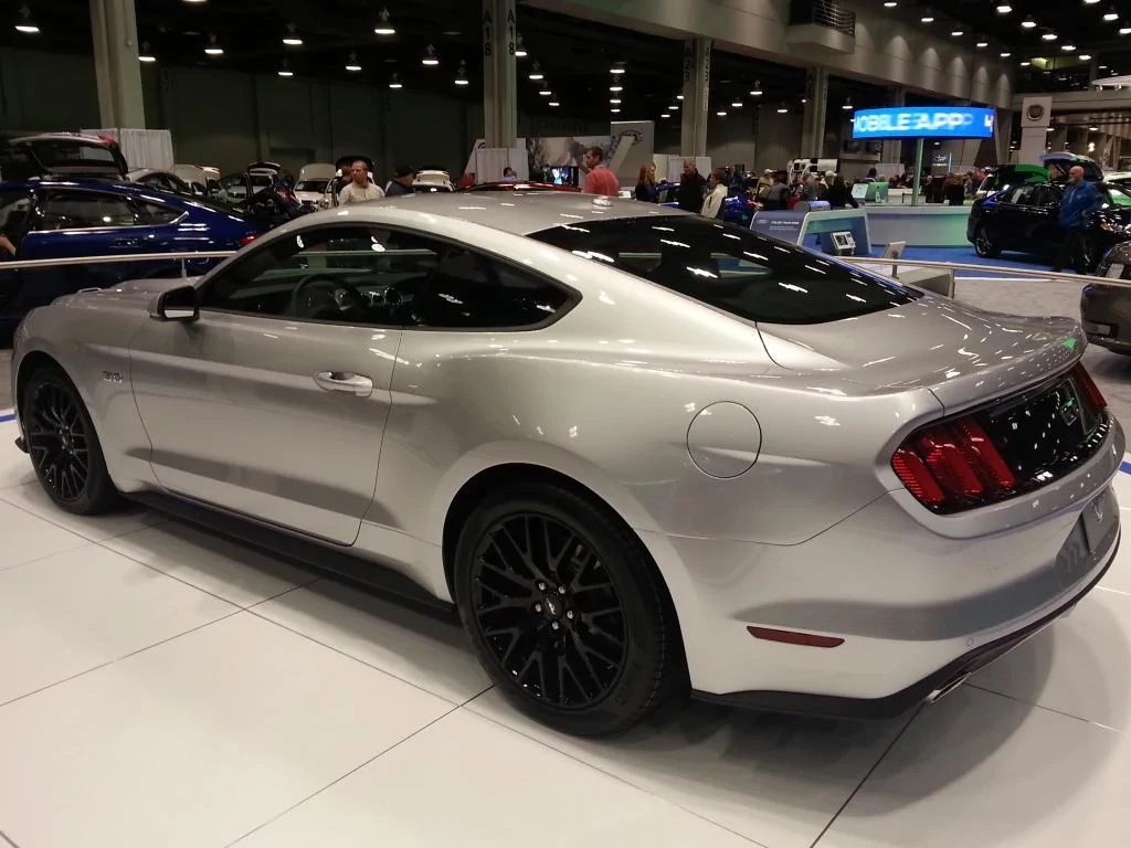 ingotsilver-2015mustang1.webp