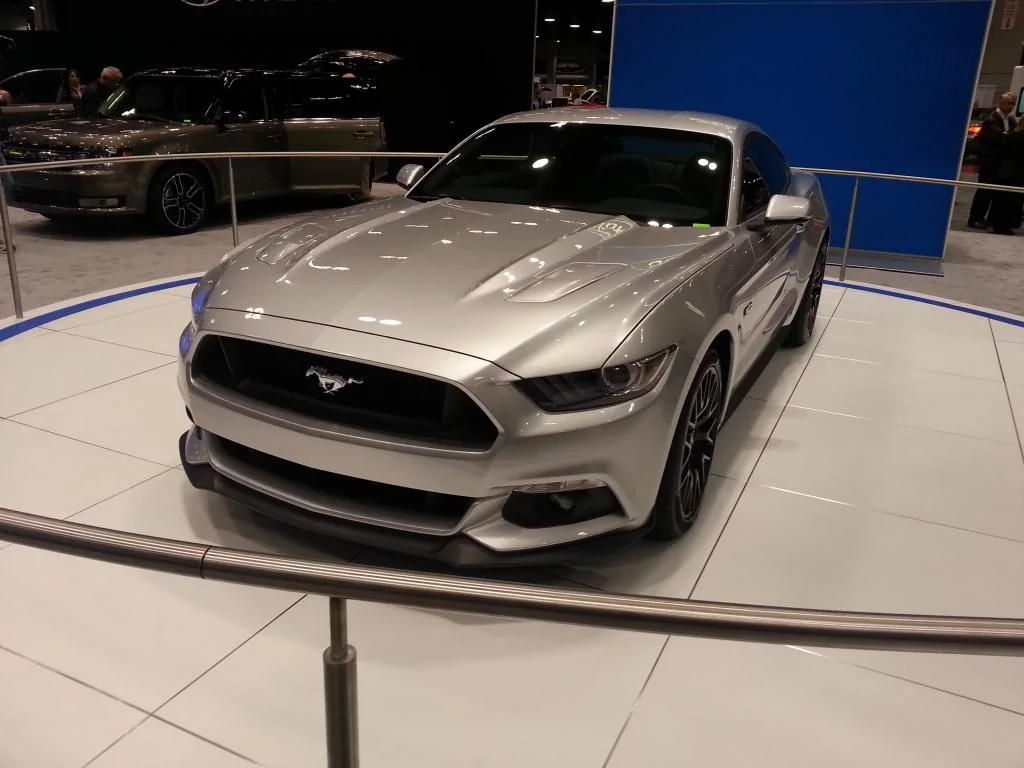 ingotsilver-2015mustang11.webp