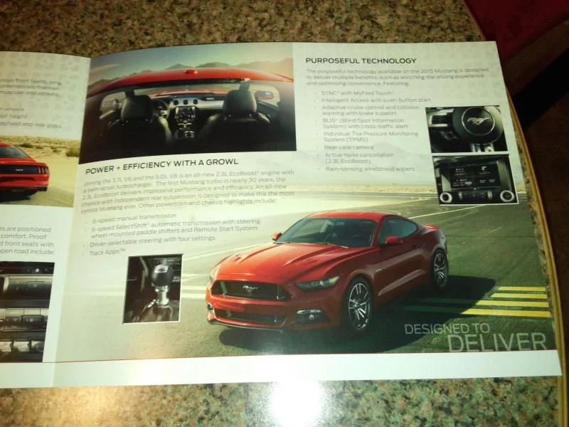 2015mustangbrochure3.webp
