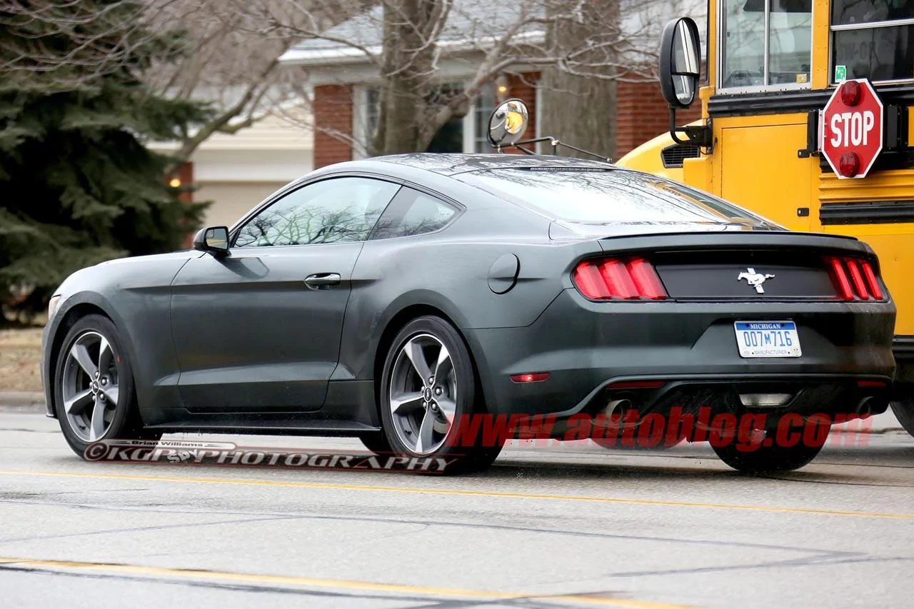 ford-mustang-bullitt-10-1.webp