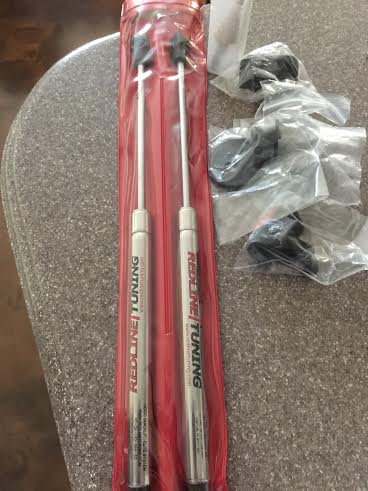 Redline Struts.jpg