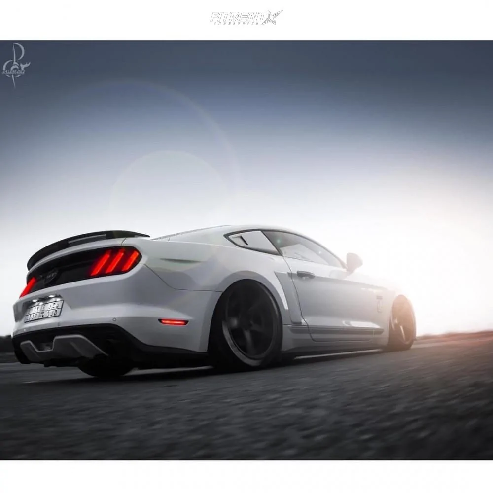 9180-5-2016-mustang-ford-gt-premium-air-lift-performance-air-suspension-velgen-classic5-gunme...webp