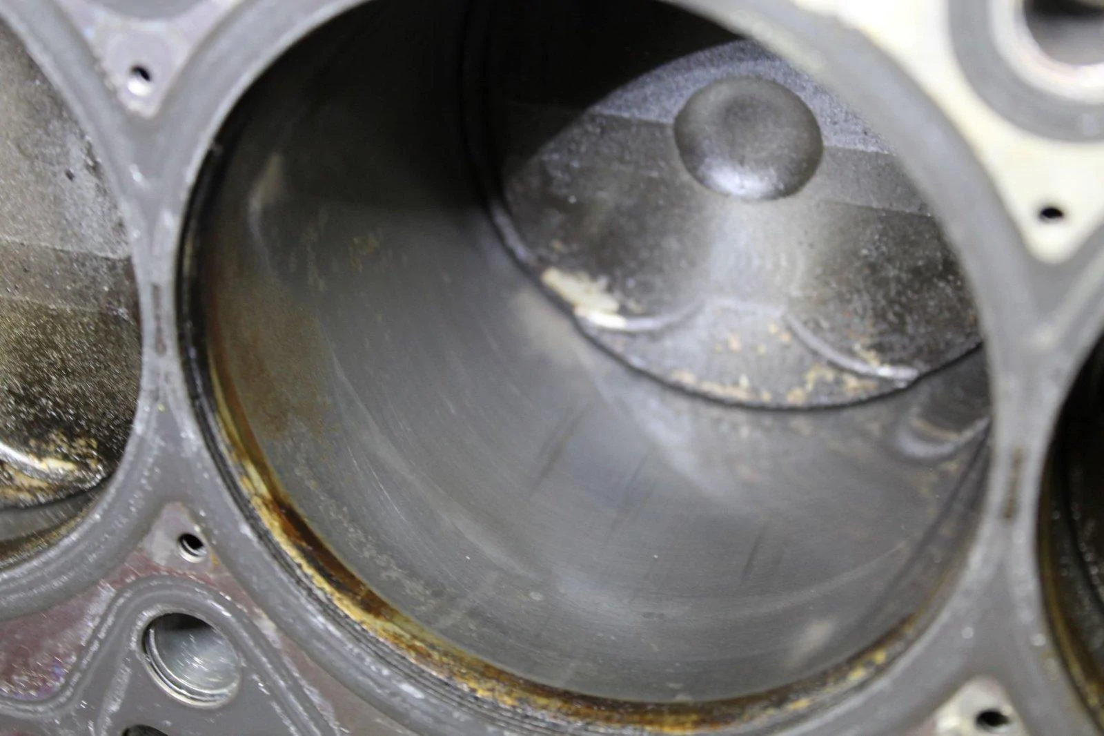 cylinder gunk.webp
