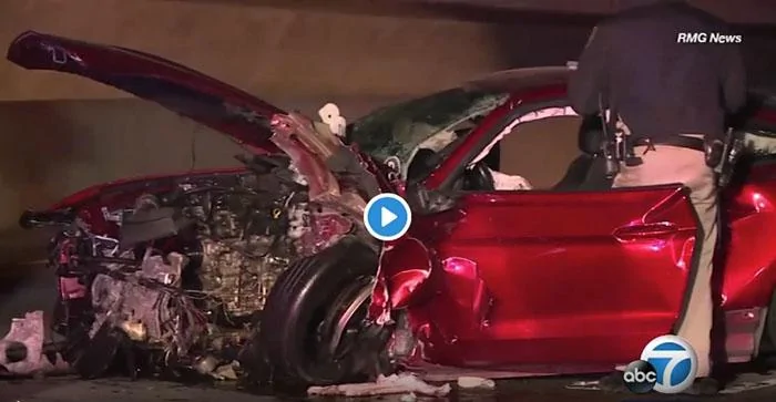 S550-Mustang-Head-On-Crash.webp