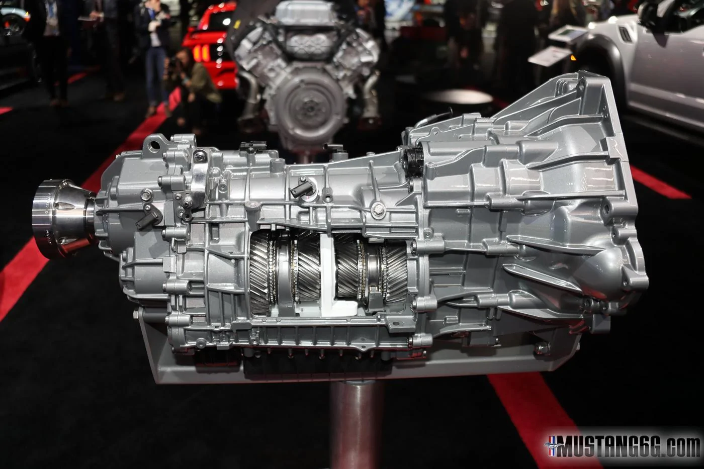 2020-Shelby-GT500-Mustang-Engine-and-Transmission-13.webp