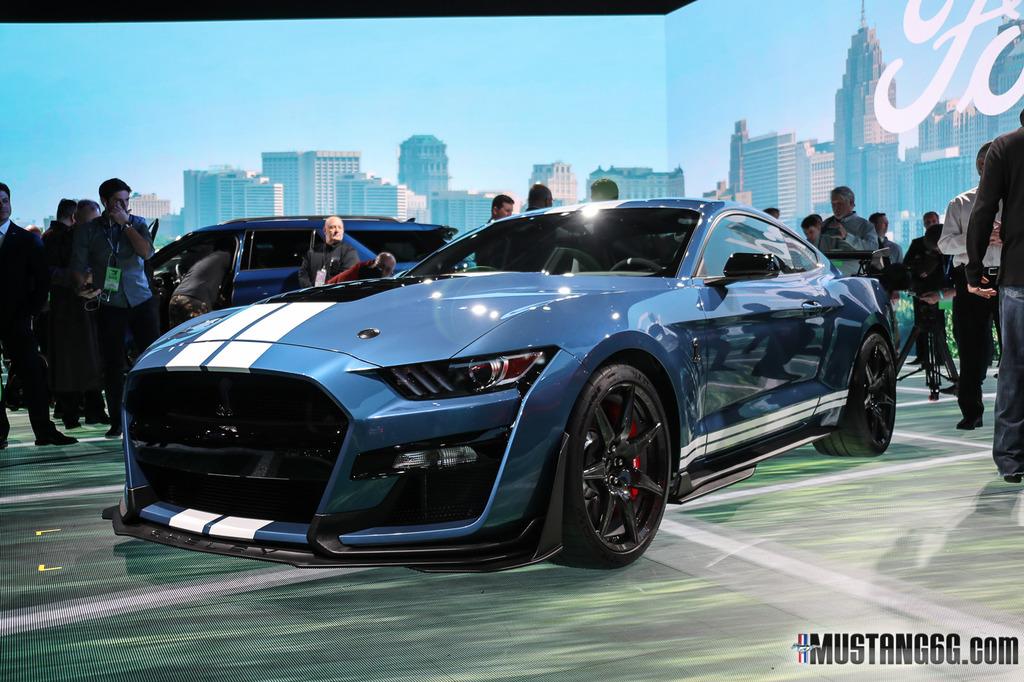 2020-Shelby-GT500-Mustang-Reveal-Debut-8_zpsp8xztdnm.jpg