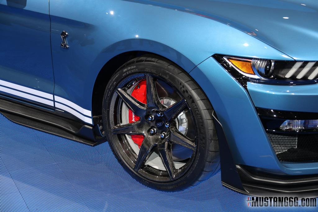 2020-Shelby-GT500-Mustang-Reveal-Debut-43_zpsnkdicatd.jpg