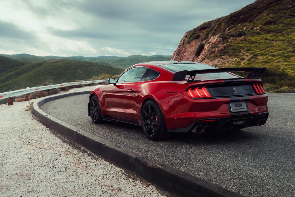 2020-Shelby-GT500-Mustang-Exterior--4_zps8qe9vedg.jpg