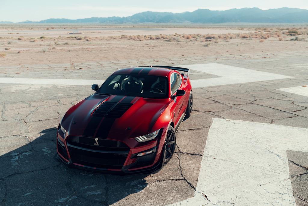 2020-Shelby-GT500-Mustang-Exterior--19_zpsmu1meqom.jpg