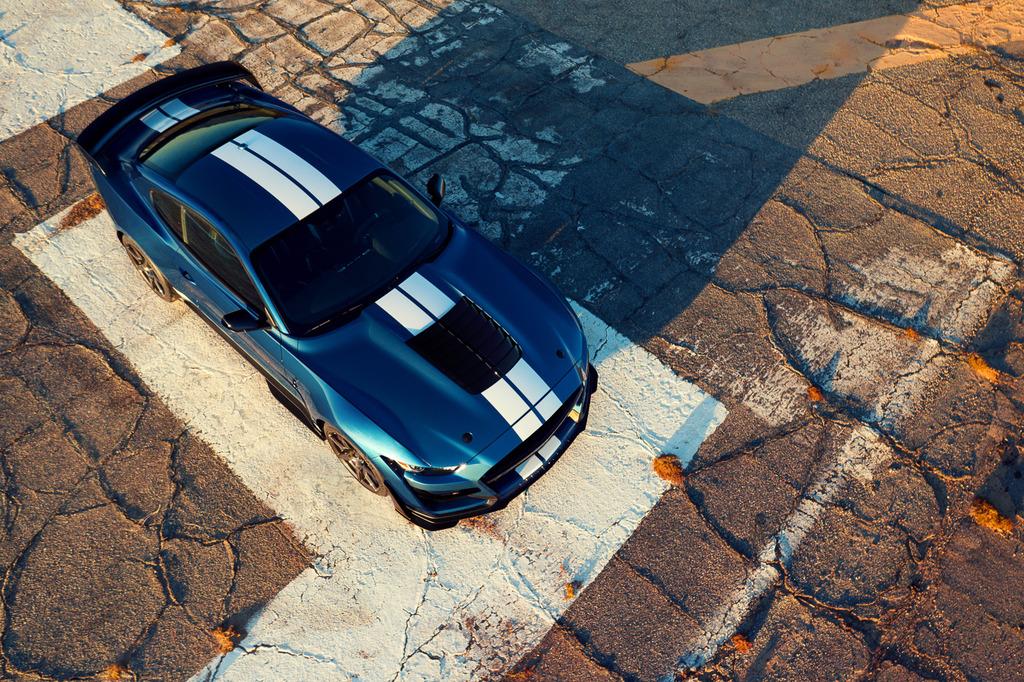 2020-Shelby-GT500-Mustang-Exterior--26_zpsxhcvjpkl.jpg