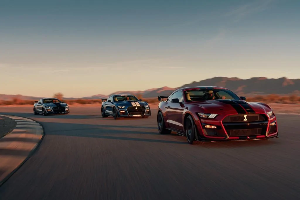 2020-Shelby-GT500-Mustang-Exterior--28_zpstbkvtmgr.webp