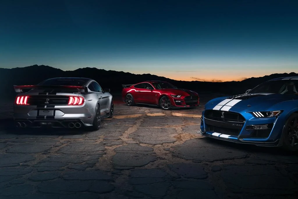 2020-Shelby-GT500-Mustang-Carbon-Fiber-Track-Package-11_zpsdmcgbjhr.webp