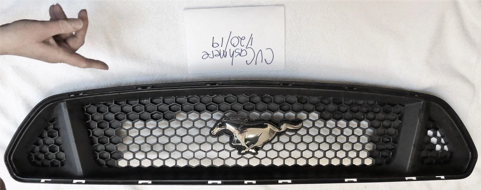 Front Grill Mustang6G (3).webp