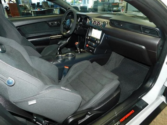 Interior.webp