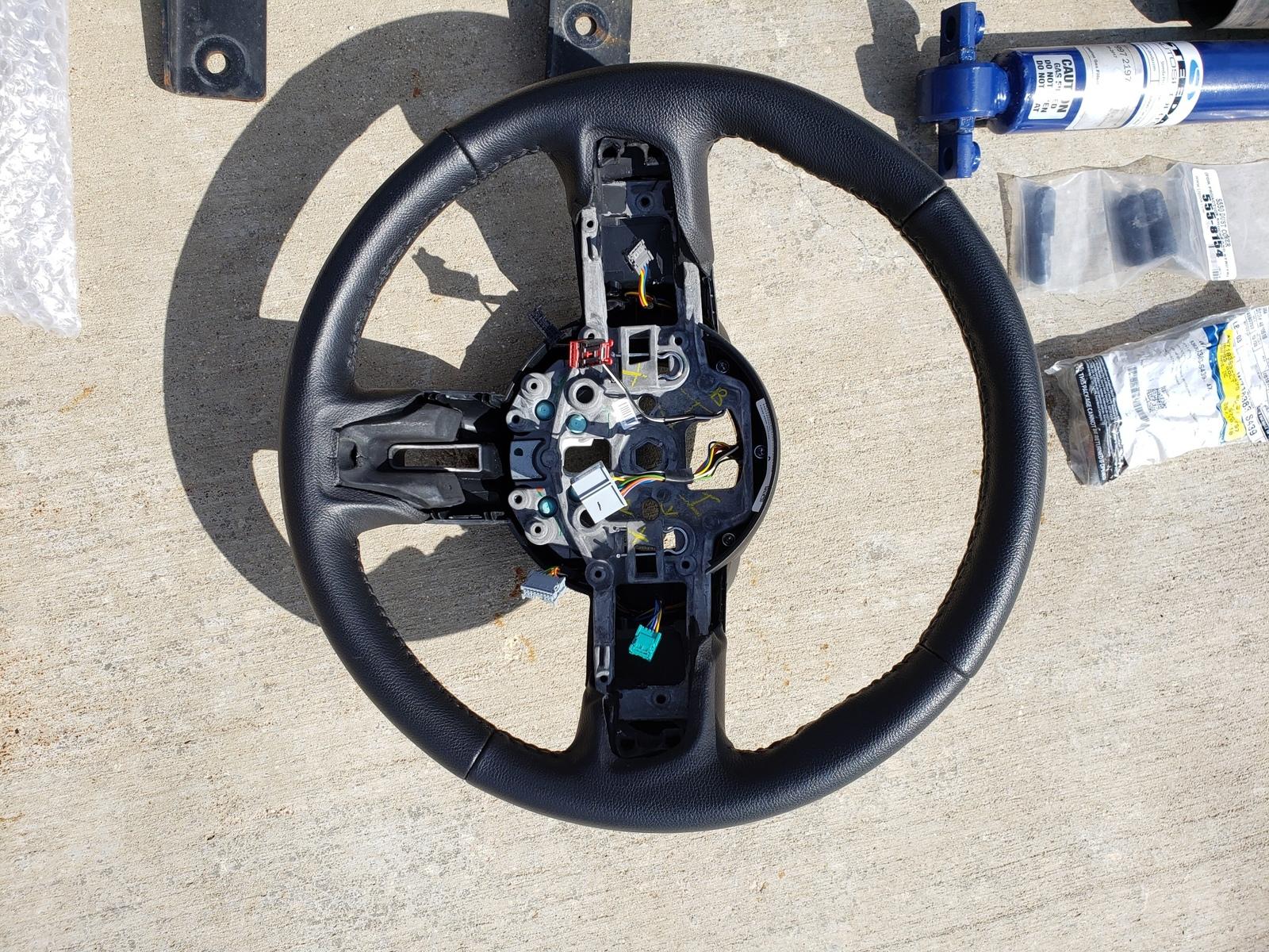 2mcvbz9.jpg