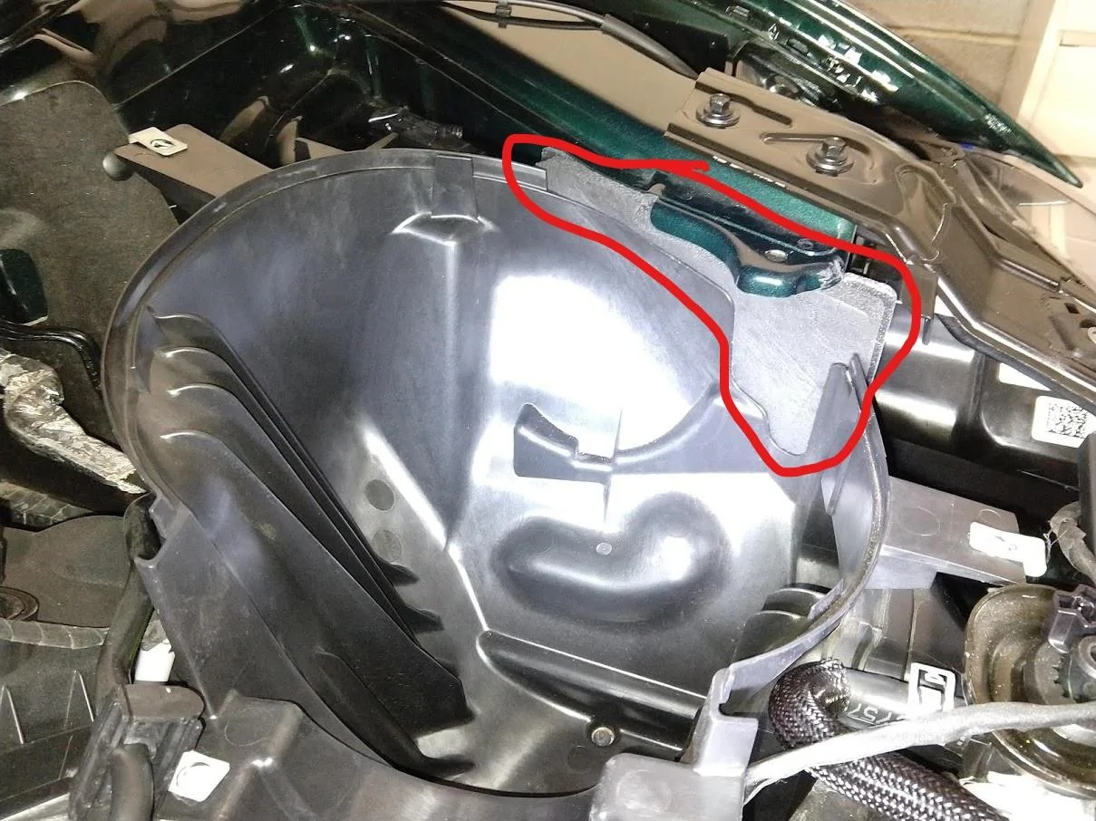 InkedBullitt_1 airbox_LI.webp