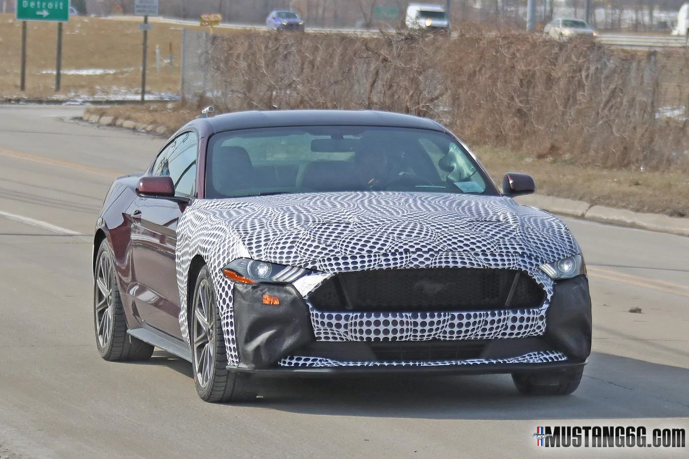 2020-21-Mustang-Refresh-Hybrid-Prototype-5.webp