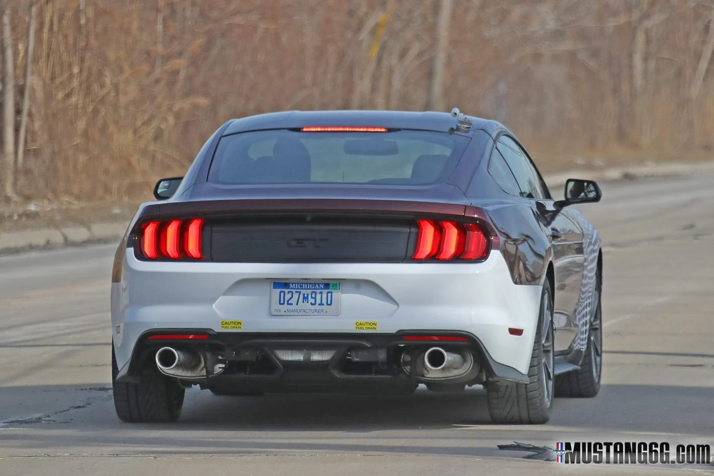 2020-21-Mustang-Refresh-Hybrid-Prototype-12.webp