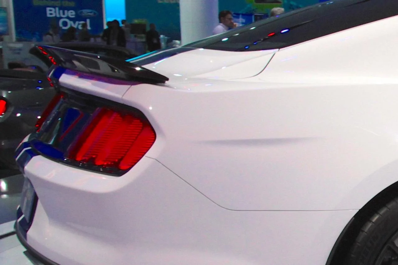 gt350-tail-1.webp