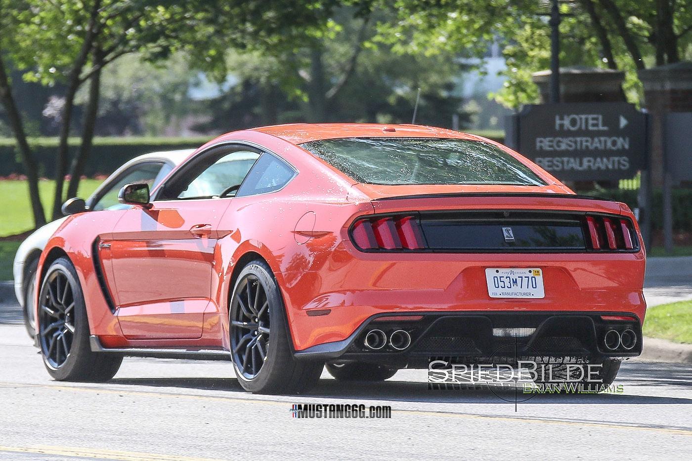 Competition Orange GT350 Mustang_-9.jpg