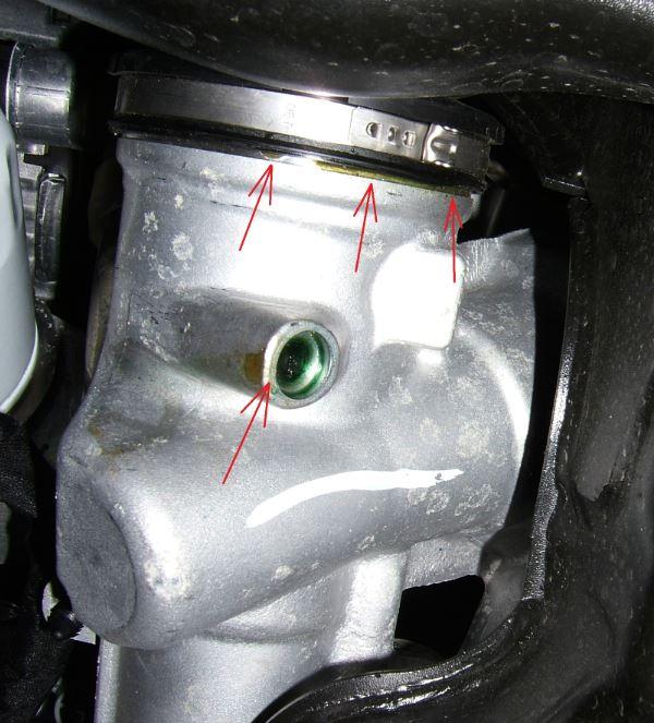 Power Steering Rack Oil Residue.JPG