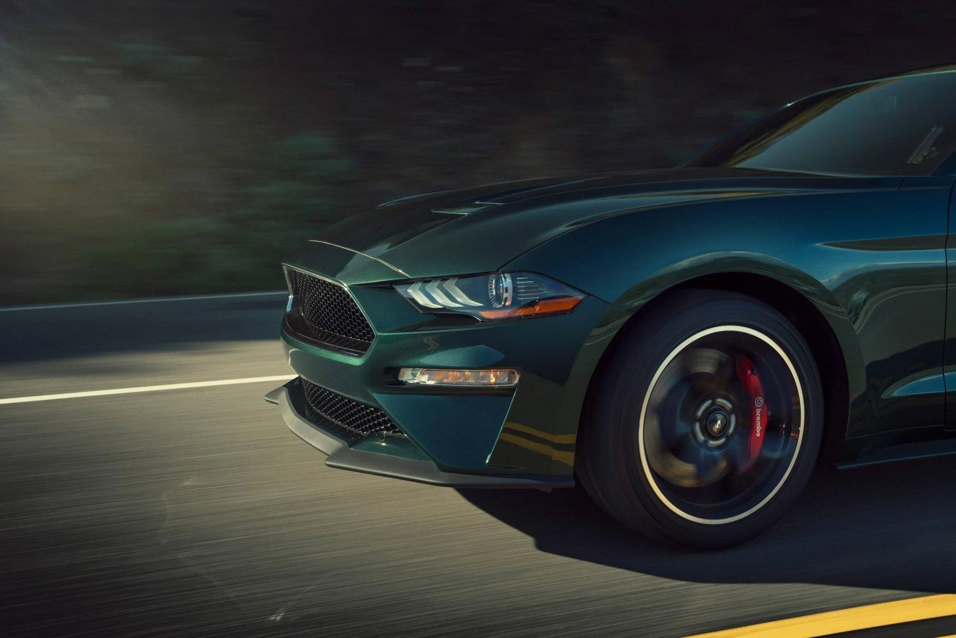 2019 Mustang Bullitt front left.webp