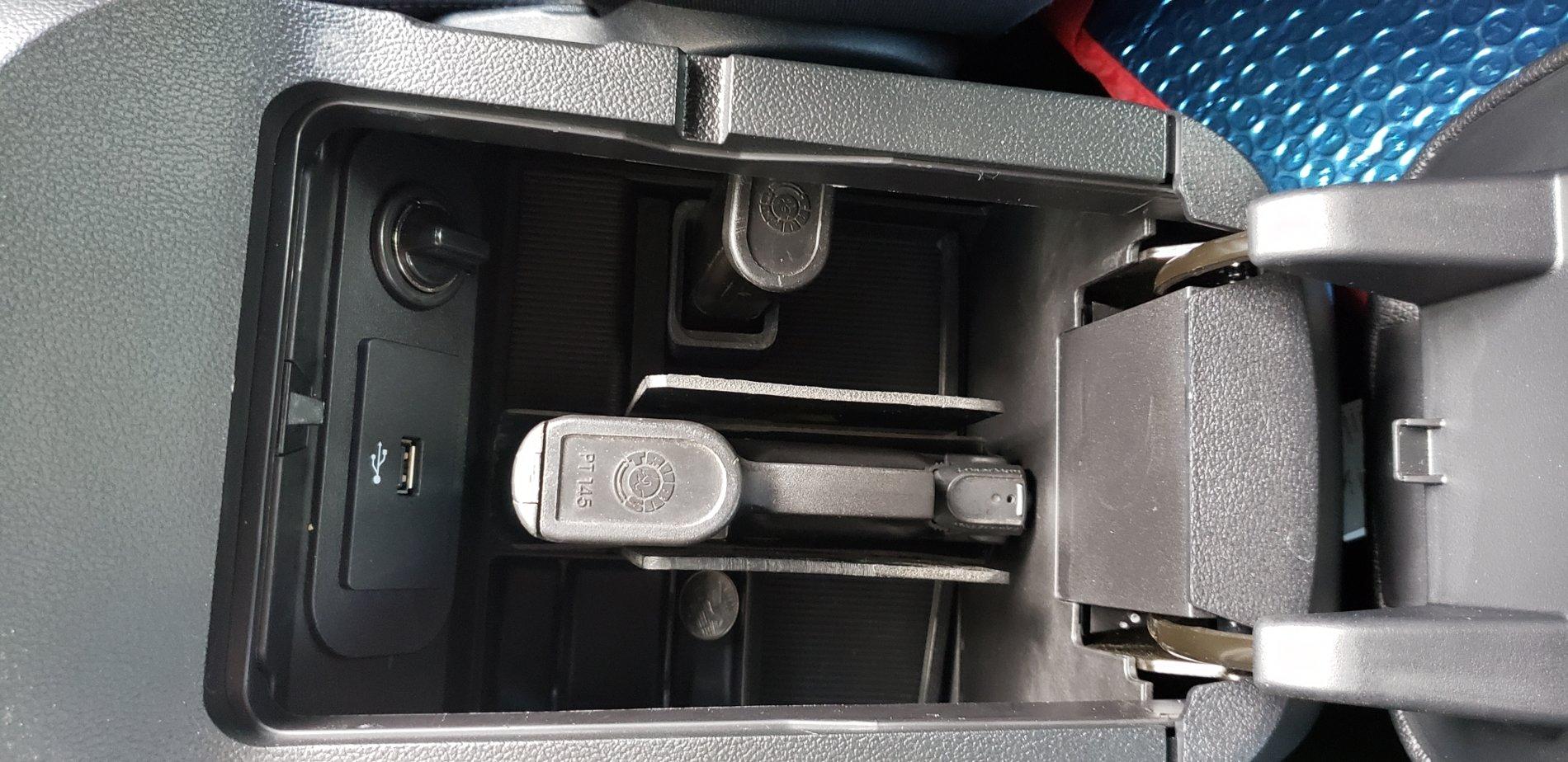 S550ConsoleHolster.jpg