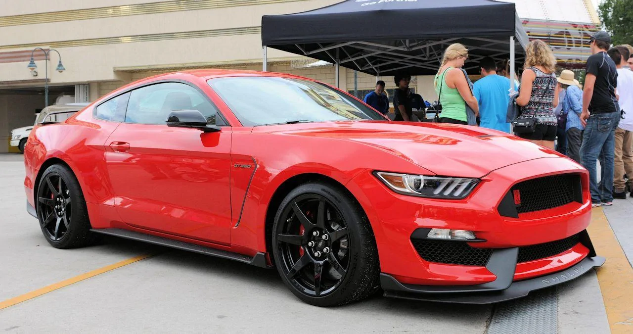 GT350R-RD101A-FIN2.webp