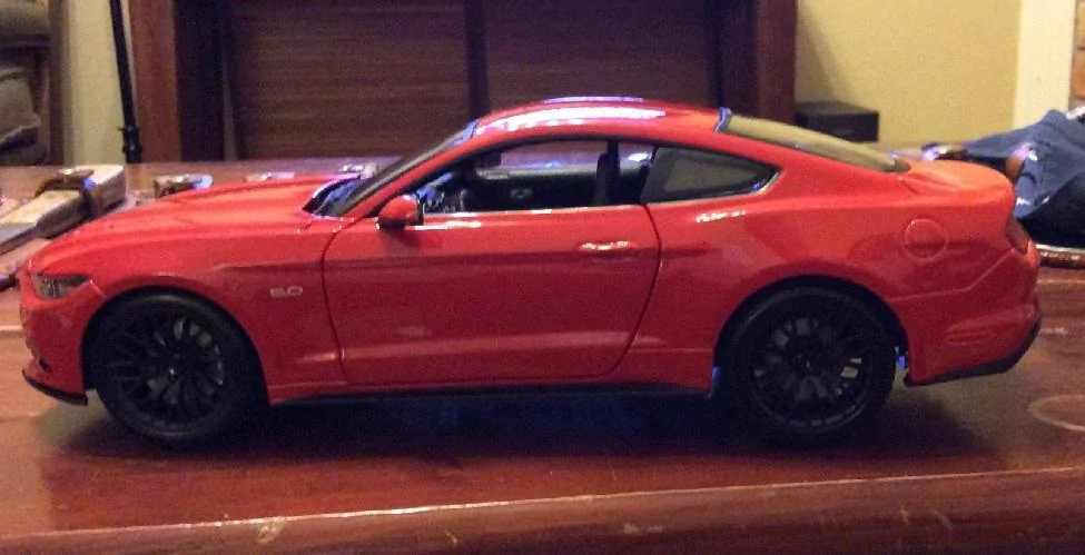 Maisto Mustang 1.webp