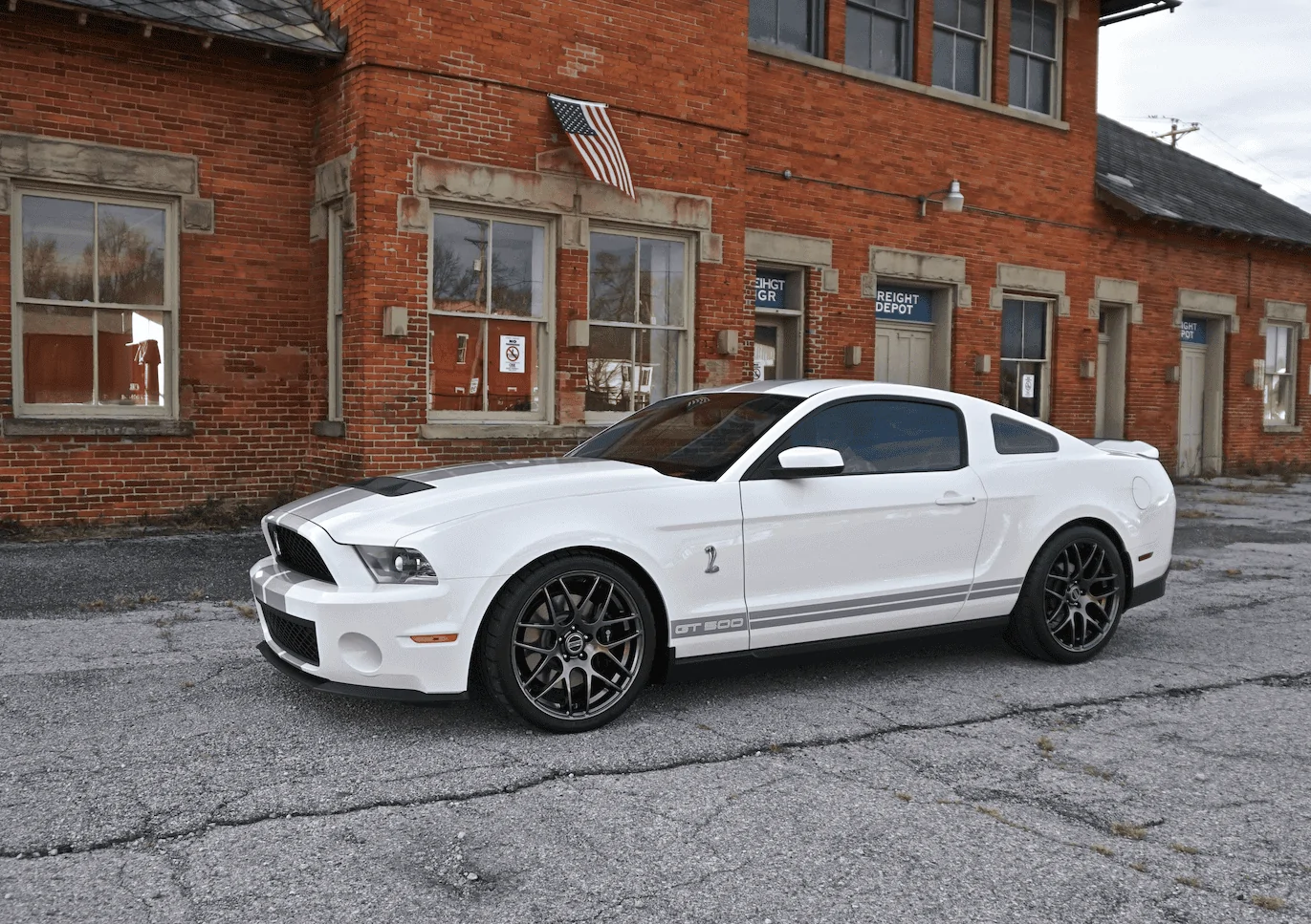 2010 GT500.webp