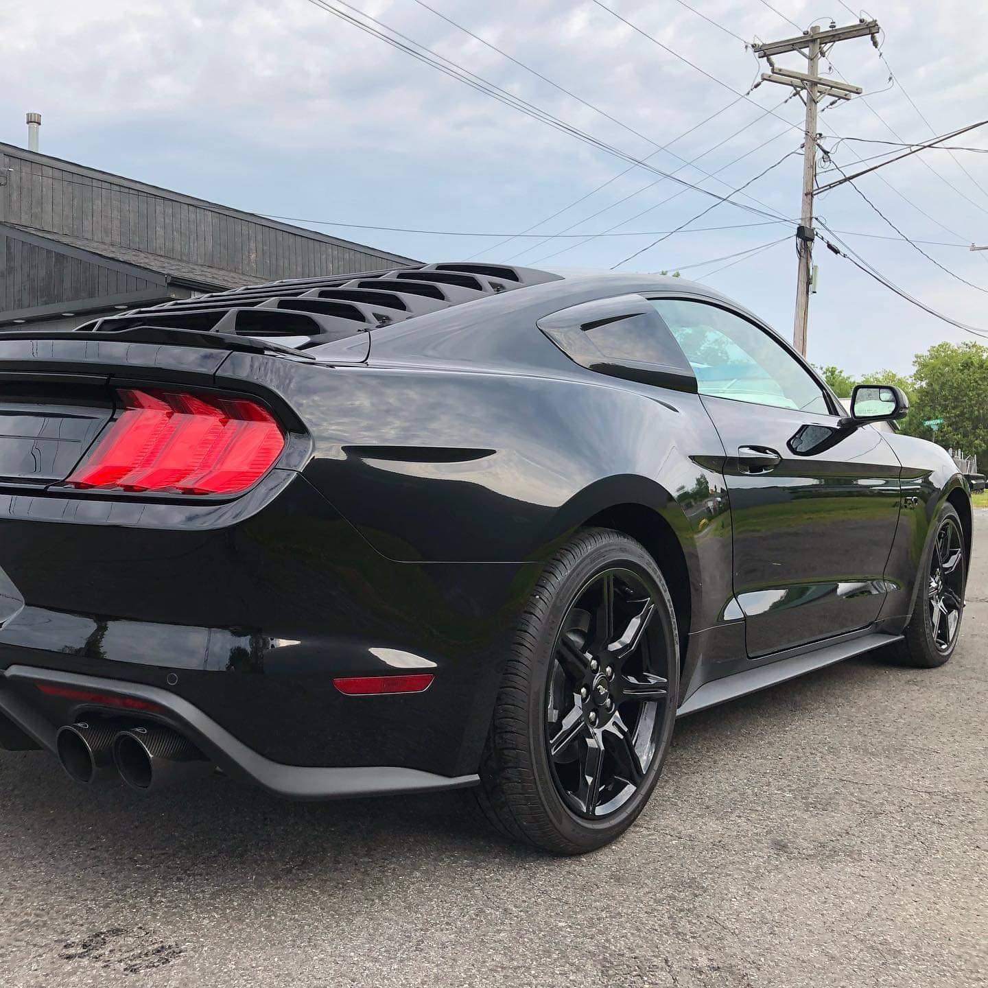 RearAngleDetail.JPG