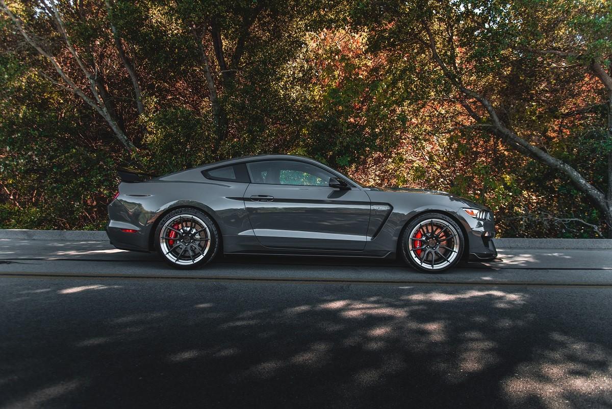 SV302-S-GT350-R-Tai-by-JVizualz-44.jpg