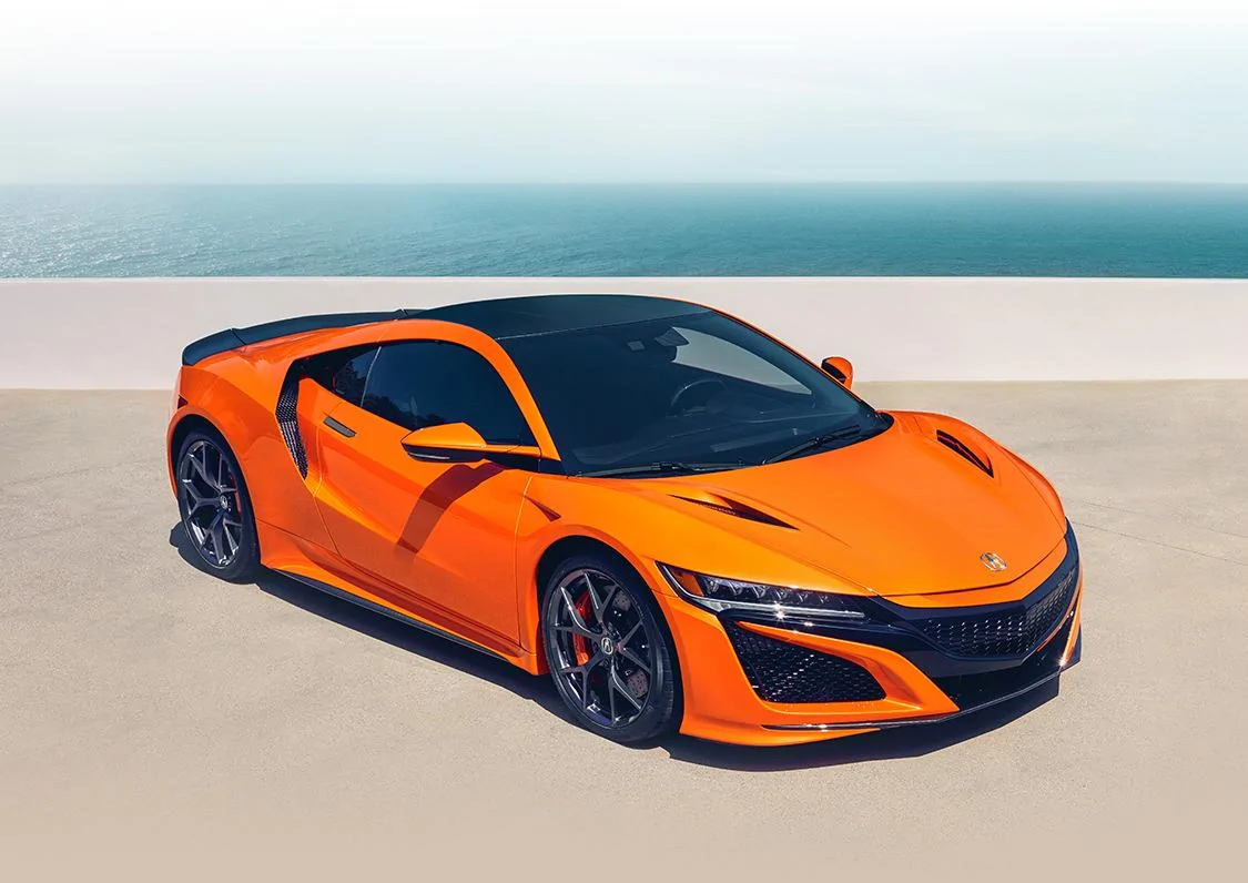 2019-Acura-NSX-Ratings-Thermal-Orange-Pearl-ocean-background-Small2x.webp