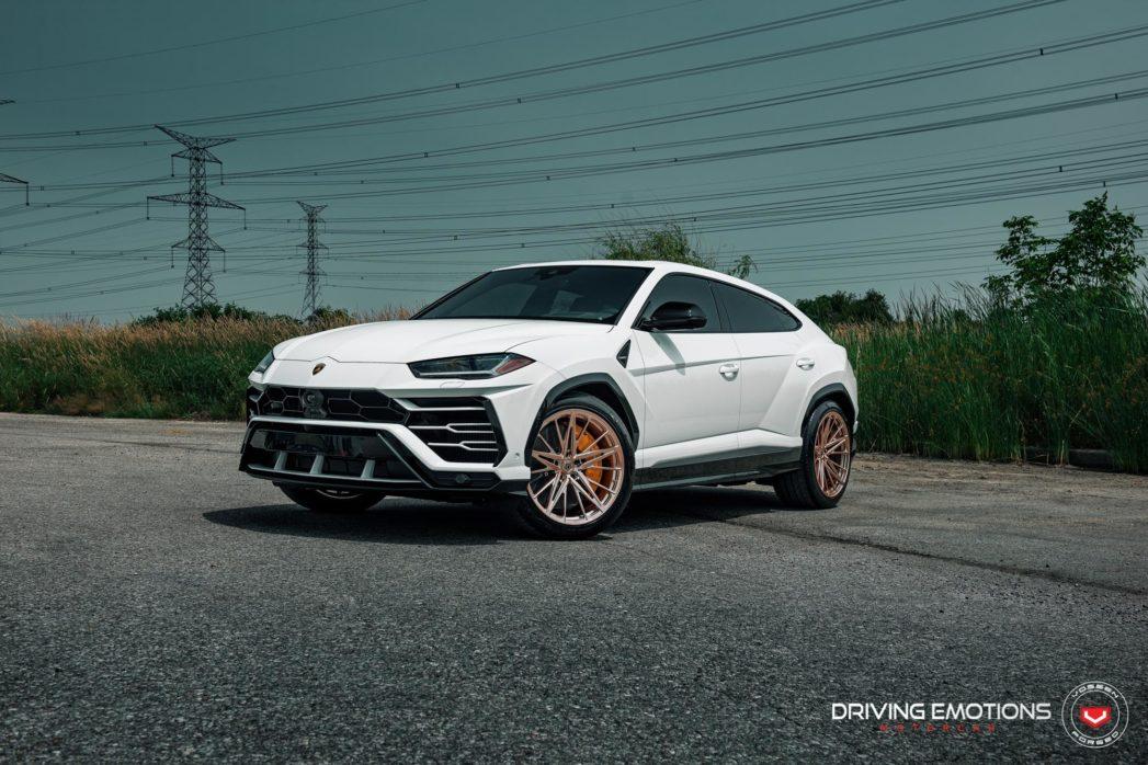 Lamborghini-Urus-HC-Series-x-M-X-Series-HC-3-x-M-X6-%C2%A9-Vossen-Wheels-2019-432-1047x698.jpg