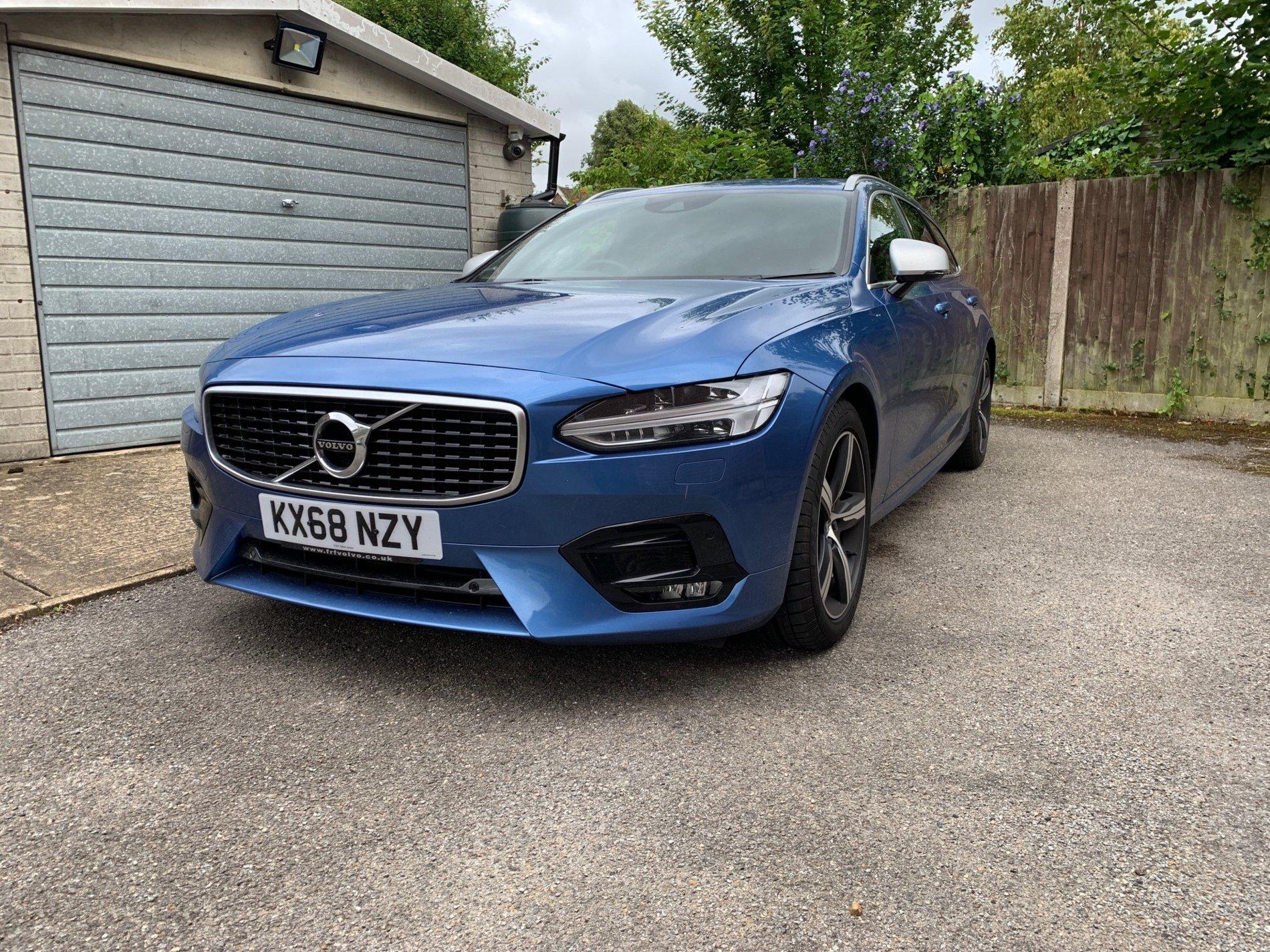 V90.jpg